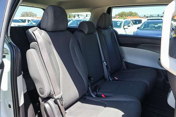 2023 Kia Carnival S KA4