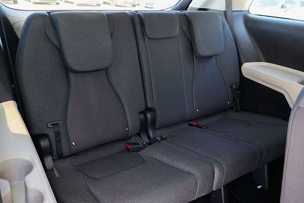 2023 Kia Carnival S KA4