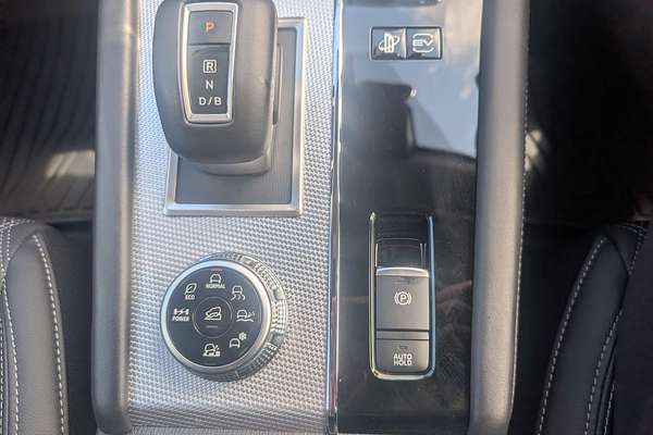 2025 Mitsubishi Outlander PHEV Exceed ZM