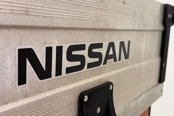 2021 Nissan Navara SL D23 Rear Wheel Drive