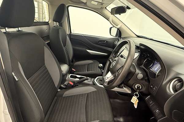 2021 Nissan Navara SL D23 Rear Wheel Drive