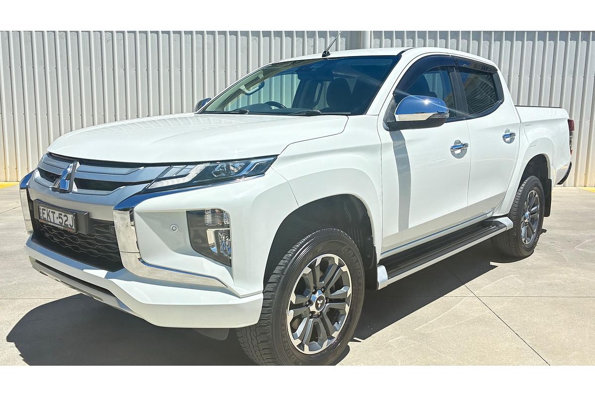 2020 Mitsubishi Triton GLS MR 4X4