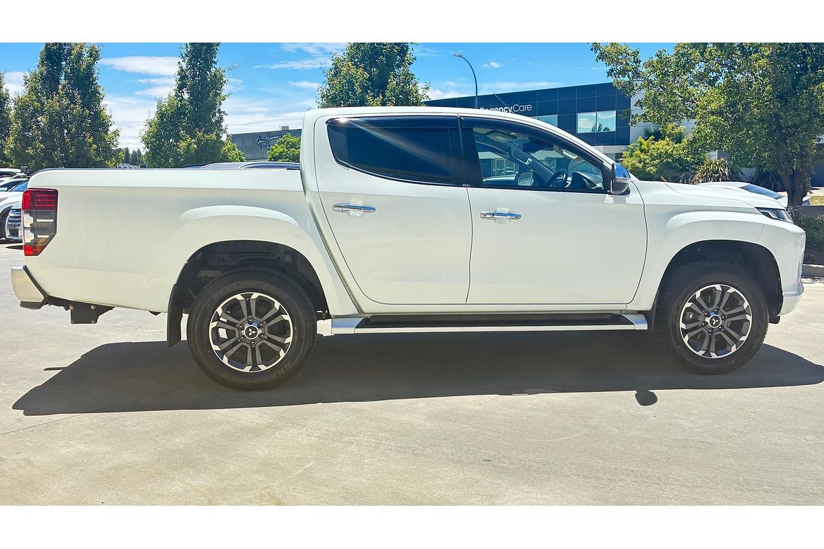 2020 Mitsubishi Triton GLS MR 4X4