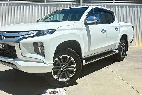 2020 Mitsubishi Triton GLS MR 4X4