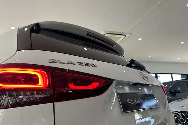 2020 Mercedes-Benz GLA-Class GLA250 H247