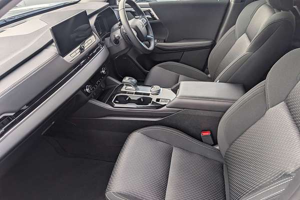 2025 Mitsubishi Outlander LS ZM