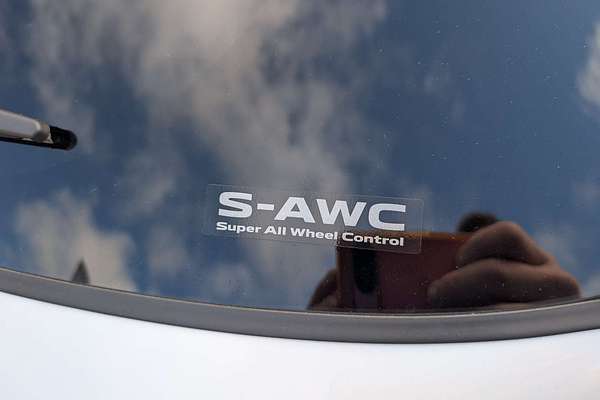 2025 Mitsubishi Outlander LS ZM