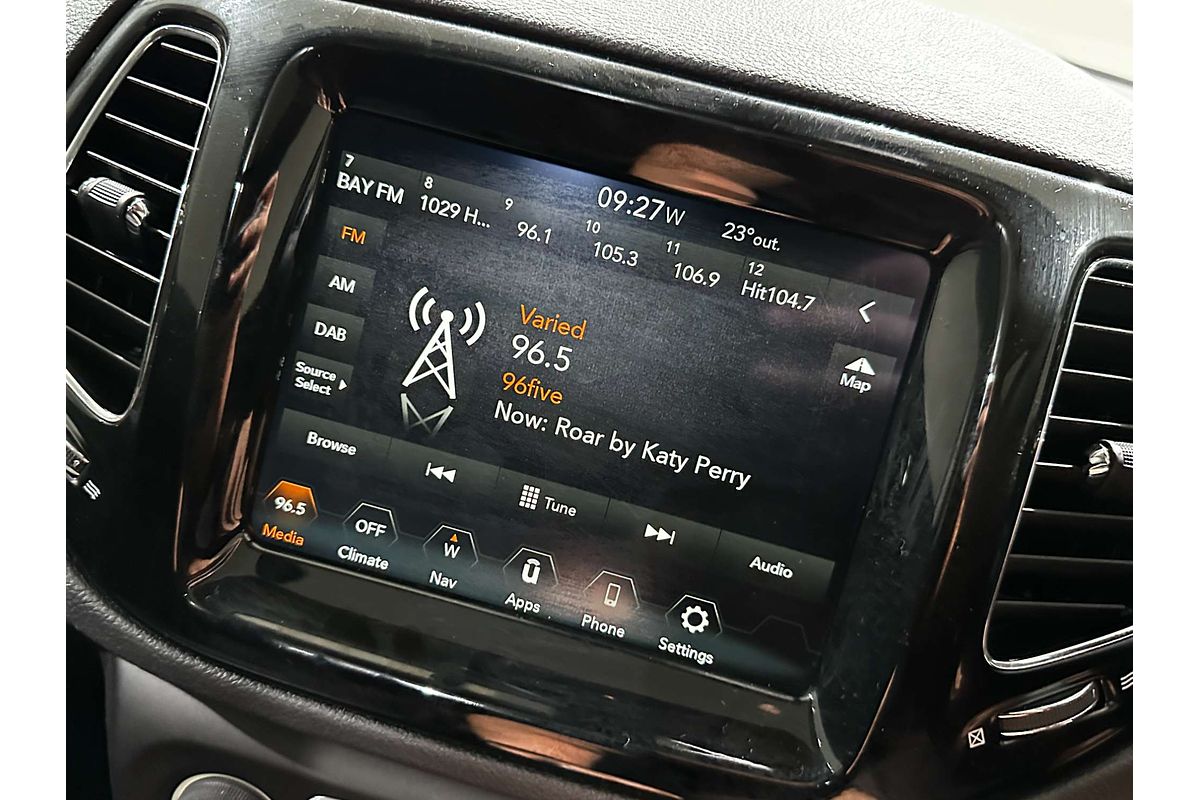 2020 Jeep Compass Night Eagle M6