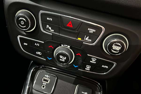 2020 Jeep Compass Night Eagle M6