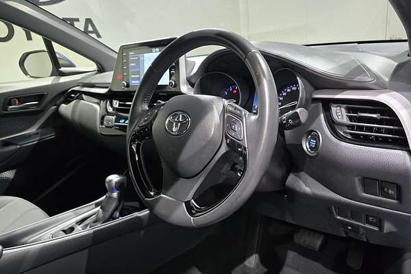 2023 Toyota C-HR GXL NGX10R