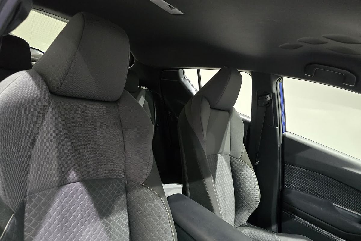 2023 Toyota C-HR GXL NGX10R