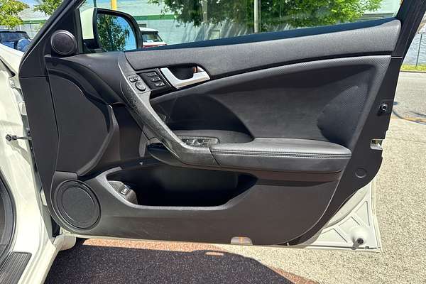 2011 Honda Accord Euro Luxury 8th Gen