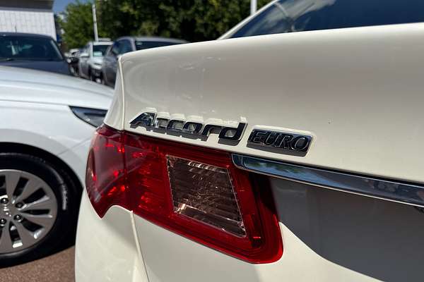 2011 Honda Accord Euro Luxury 8th Gen