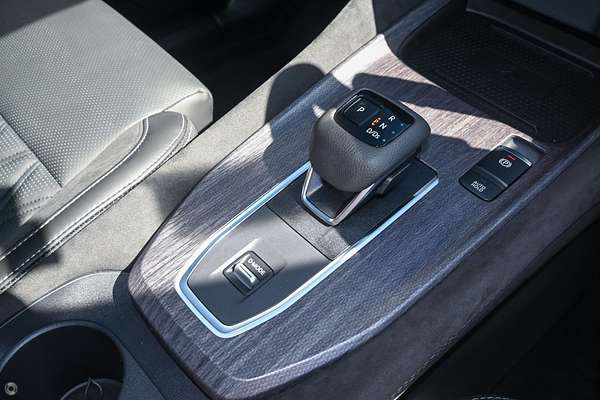 2025 Nissan QASHQAI Ti-L J12