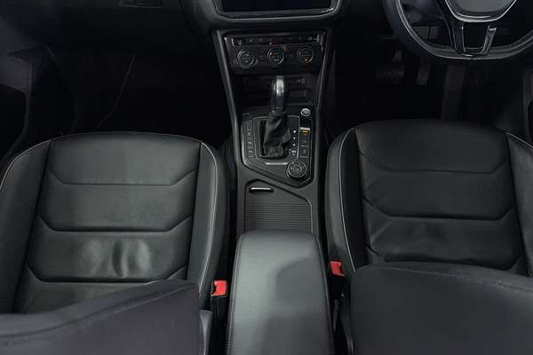 2017 Volkswagen Tiguan 140TDI Highline 5N