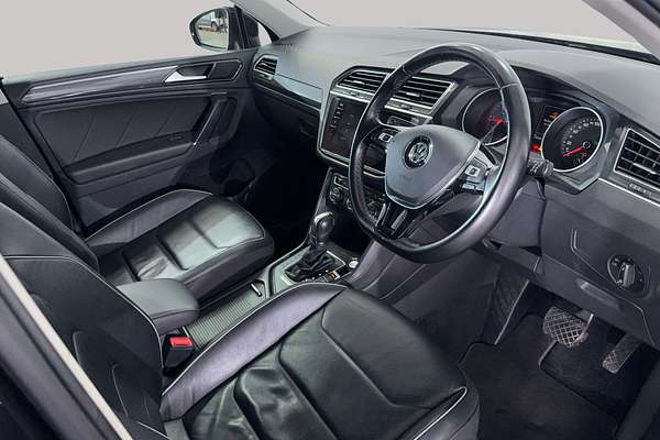 2017 Volkswagen Tiguan 140TDI Highline 5N