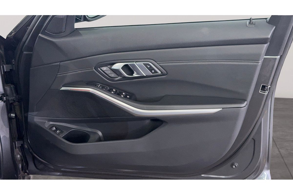 2019 BMW 3 Series 320i M Sport G20