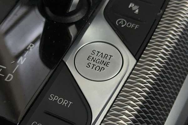 2019 BMW 3 Series 320i M Sport G20