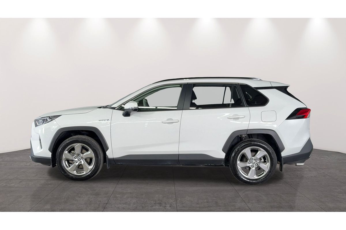 2021 Toyota RAV4 GXL AXAH52R