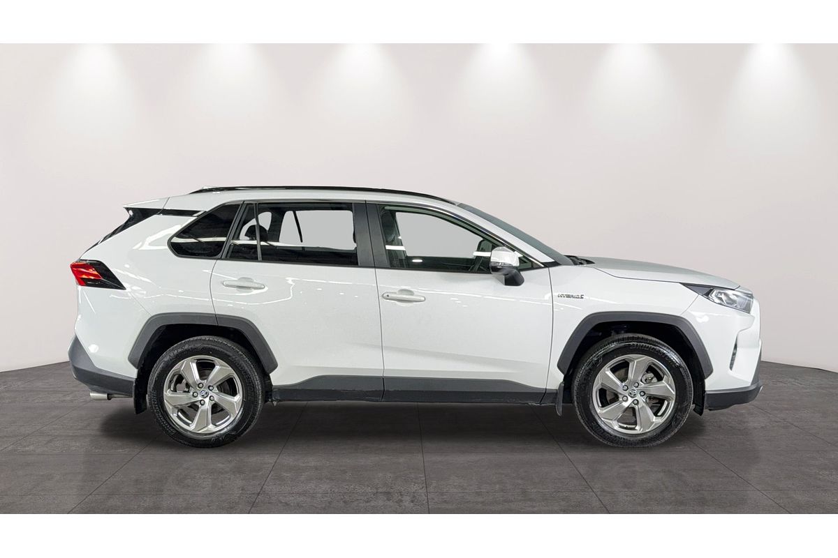 2021 Toyota RAV4 GXL AXAH52R
