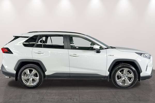 2021 Toyota RAV4 GXL AXAH52R