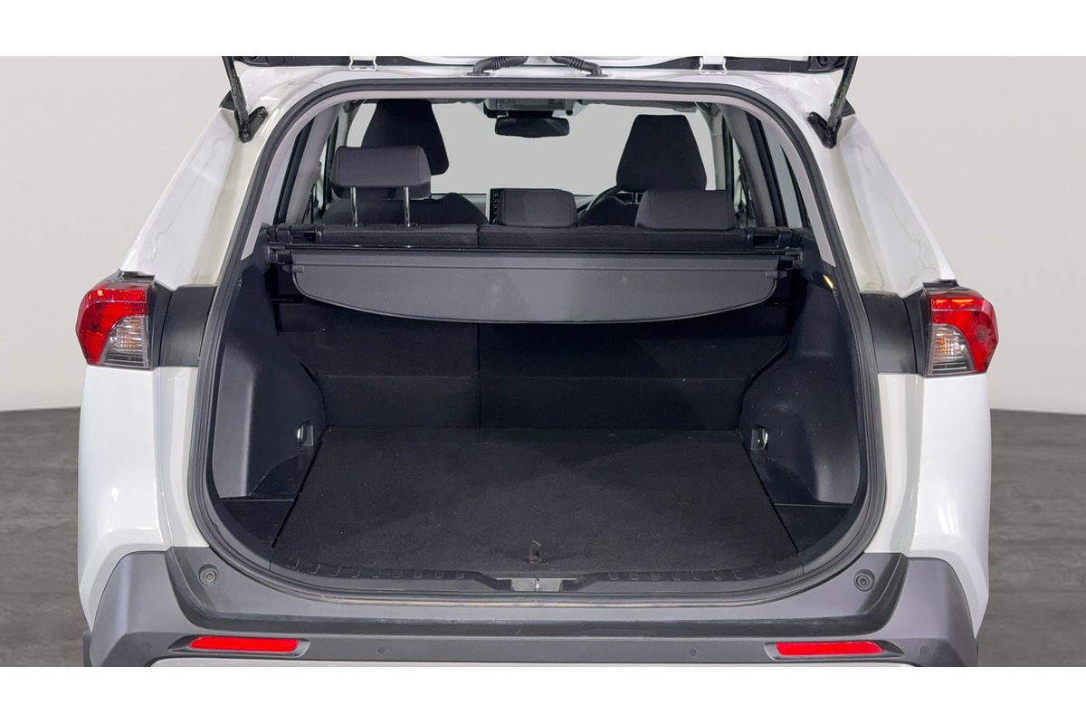 2021 Toyota RAV4 GXL AXAH52R