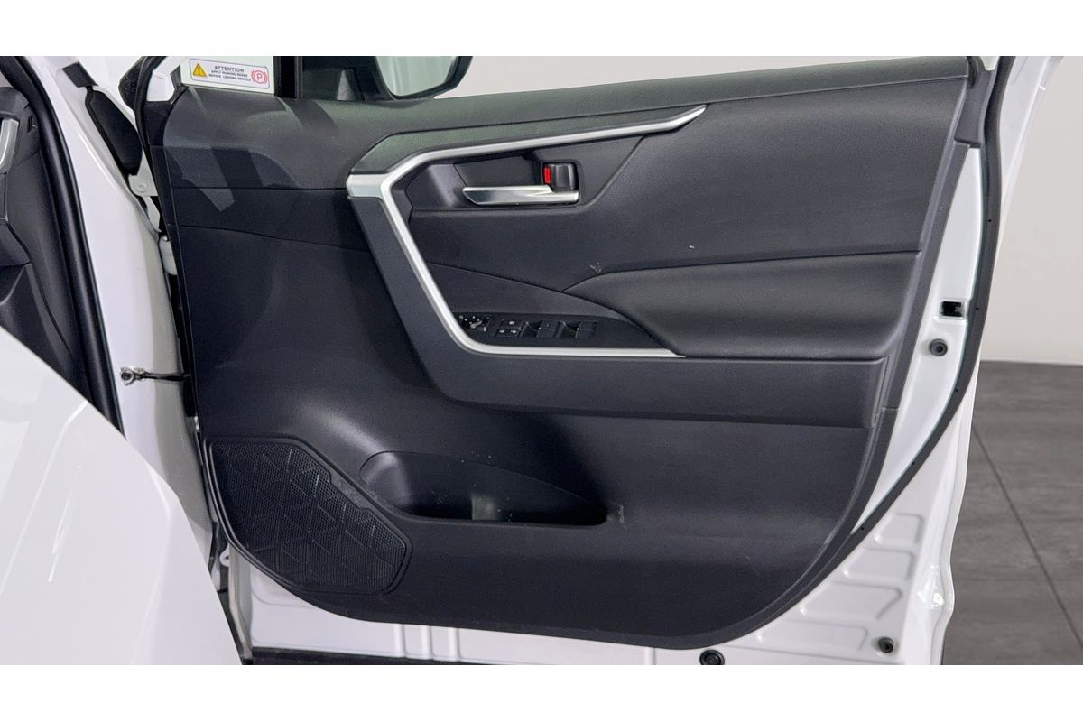 2021 Toyota RAV4 GXL AXAH52R