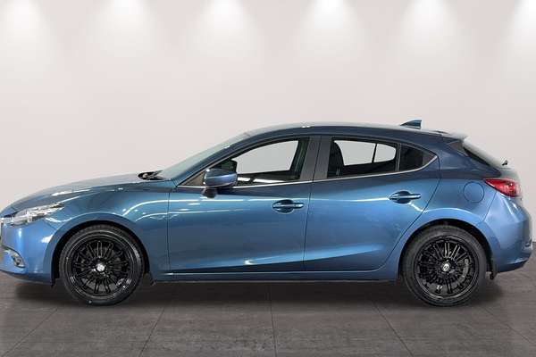 2017 Mazda 3 SP25 GT BN Series