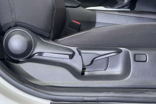 2023 Toyota Camry Ascent AXVH70R