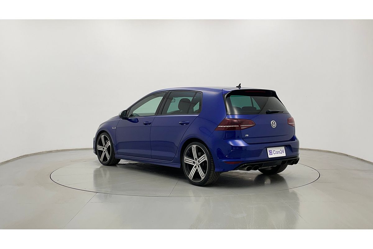 2015 Volkswagen Golf R 7