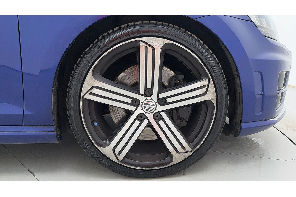 2015 Volkswagen Golf R 7