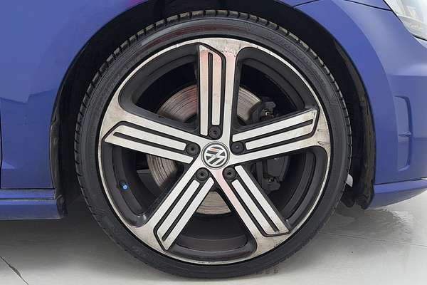 2015 Volkswagen Golf R 7