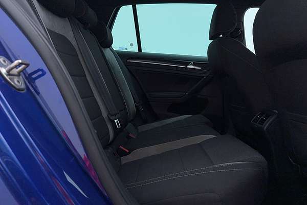 2015 Volkswagen Golf R 7