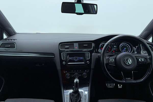 2015 Volkswagen Golf R 7