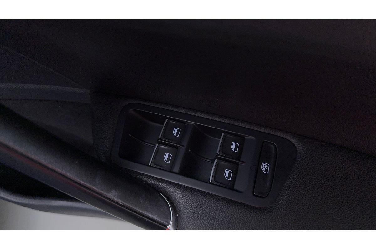 2015 Volkswagen Golf R 7