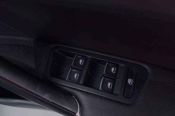 2015 Volkswagen Golf R 7