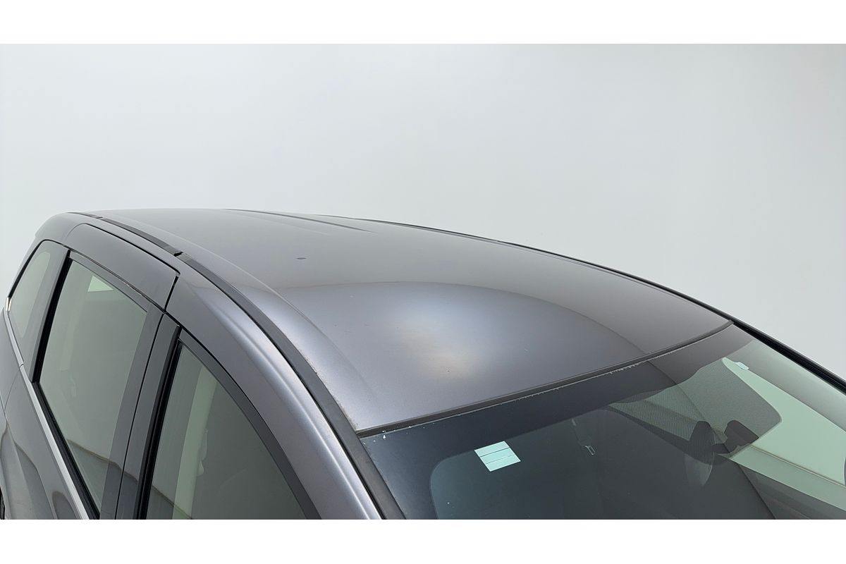 2015 Honda Odyssey VTi 5th Gen