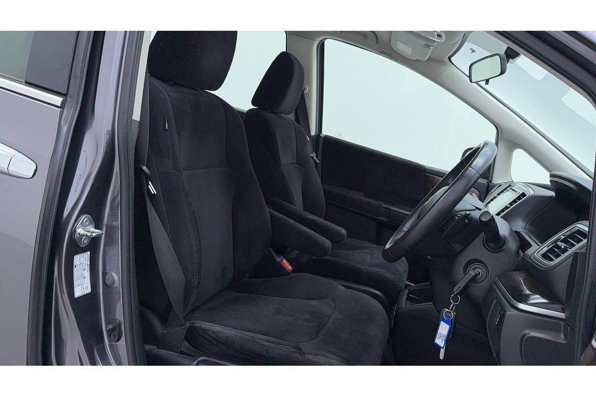 2015 Honda Odyssey VTi 5th Gen