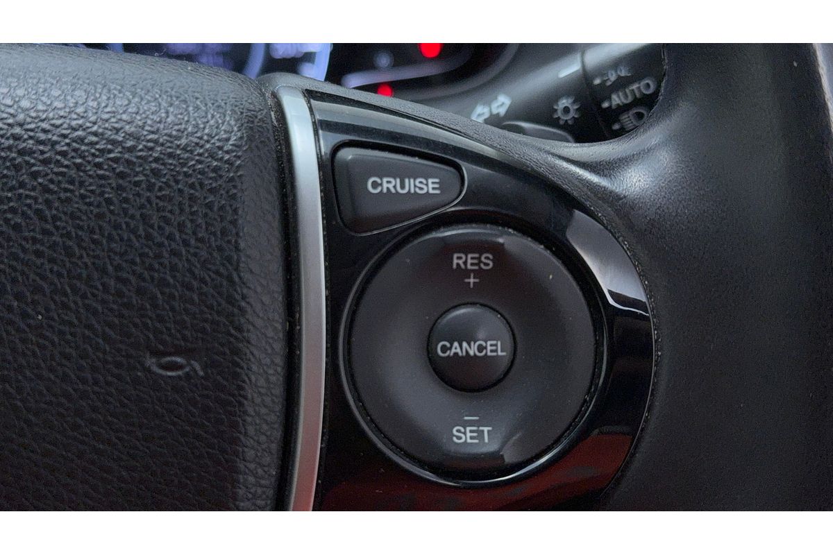 2015 Honda Odyssey VTi 5th Gen