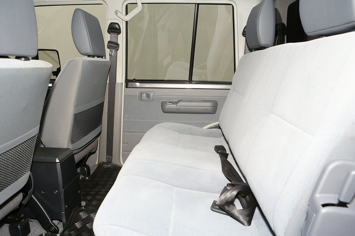 2025 Toyota Landcruiser GXL VDJL79R 4X4