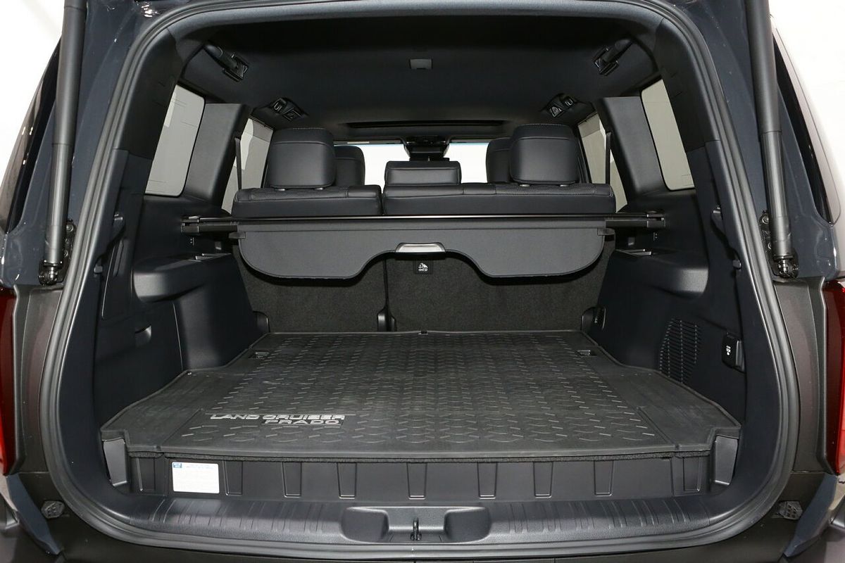 2024 Toyota Landcruiser Prado Altitude GDJ251R