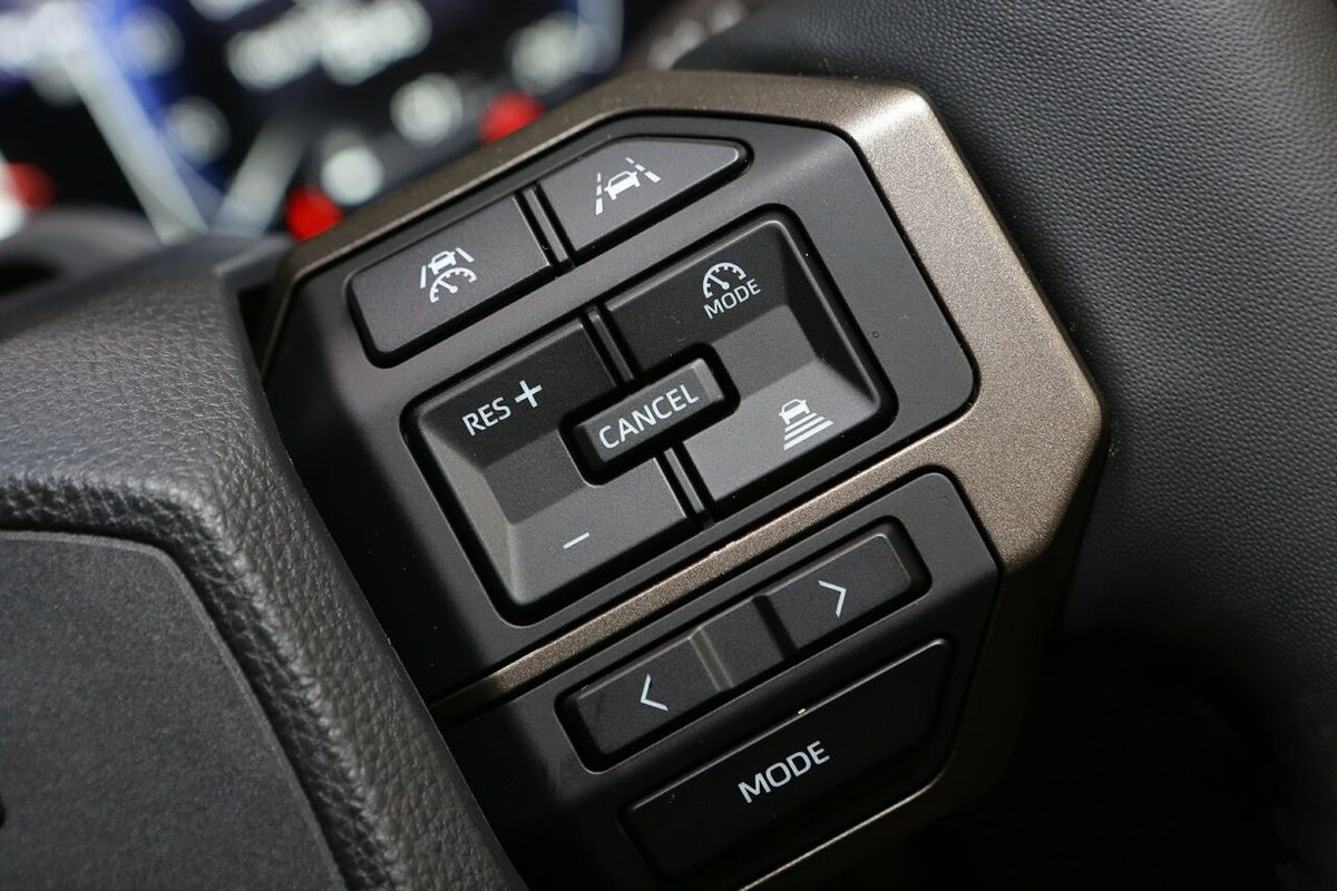 2024 Toyota Landcruiser Prado Altitude GDJ251R