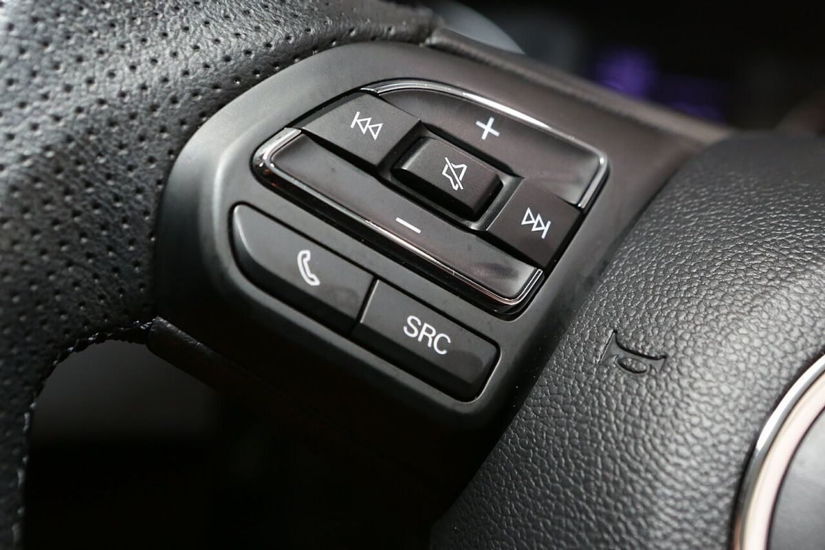 2024 MG ZS Excite AZS1