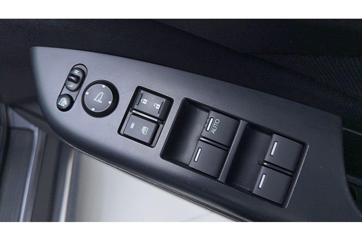 2016 Honda CR-V Limited Edition RM Series II