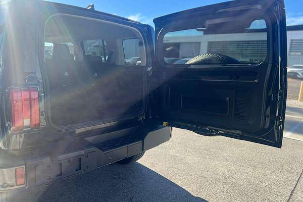 2025 GWM Tank 300 Ultra P01