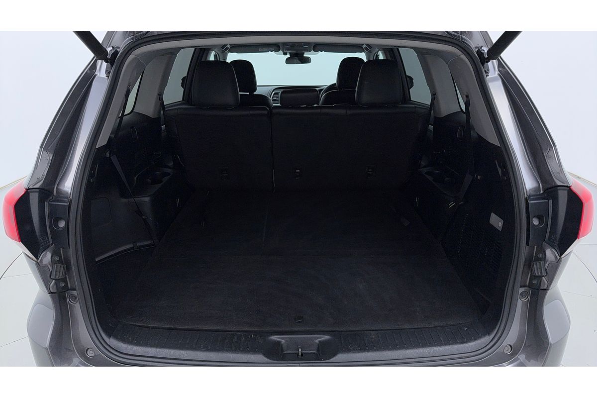 2019 Toyota Kluger Black Edition GSU55R