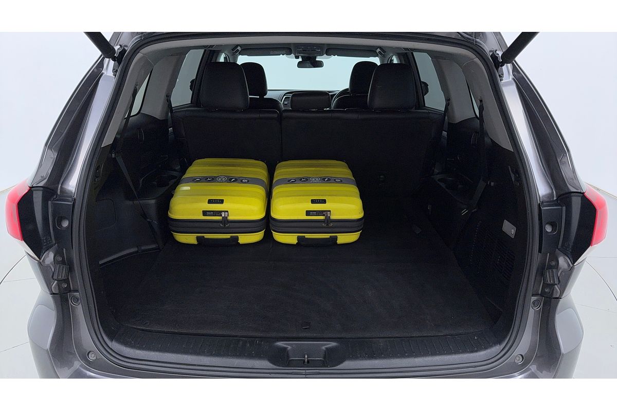 2019 Toyota Kluger Black Edition GSU55R