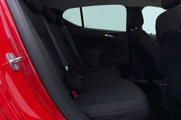 2019 Holden Astra R BK