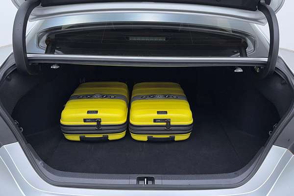 2020 Toyota Camry SL GSV70R