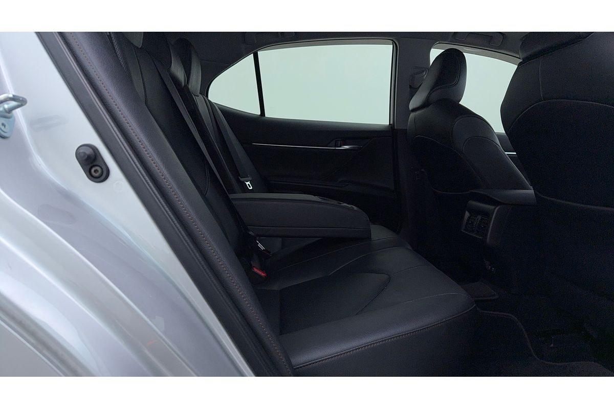 2020 Toyota Camry SL GSV70R